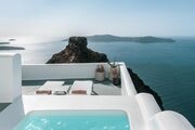 Grace Hotel Santorini, Auberge Resorts Collection