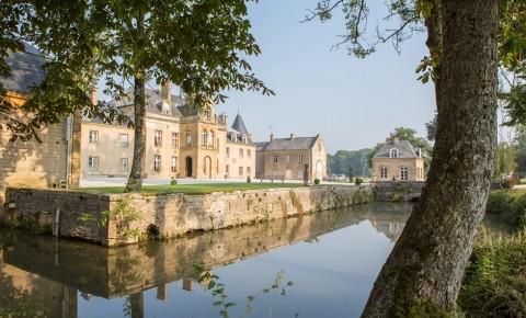 Le Domaine Chateau du Faucon